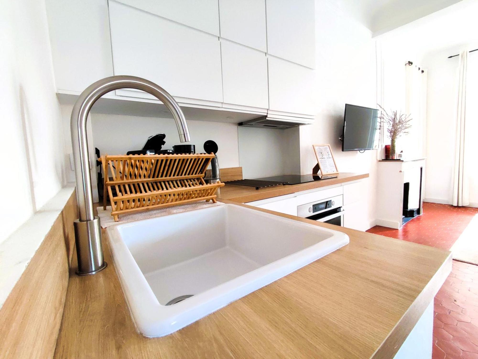 Appartement Climatise Parking Gratuit Surveille Awinion Zewnętrze zdjęcie